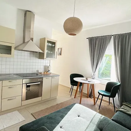 Vikendica Layal Exclusive 3 Floor House