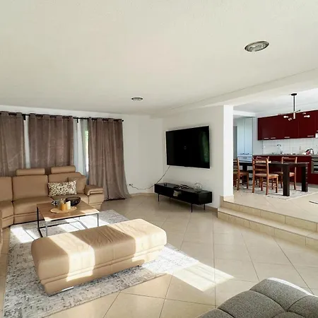 Layal Exclusive 3 Floor House